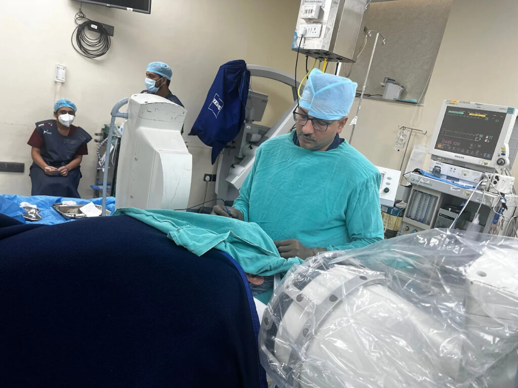 Best Doctor for Pain Treatment in Indirapuram